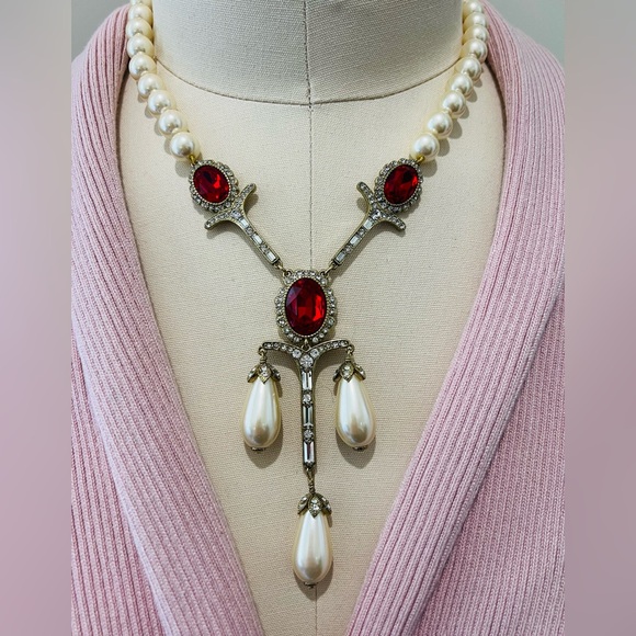Heidi Daus 🆕 “Regal Elegance” Crystal Drop necklace in Siam Red